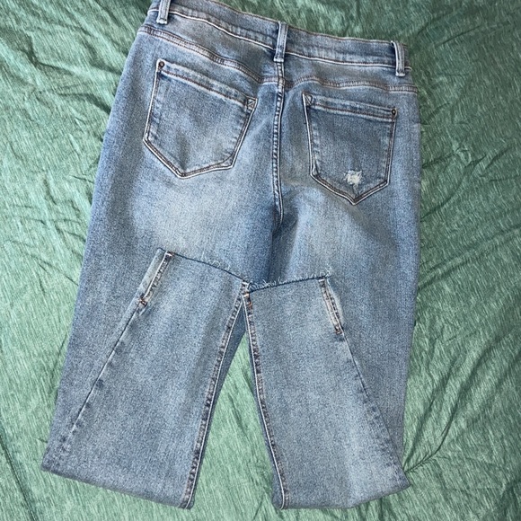 Blue Jeans - Picture 10 of 10